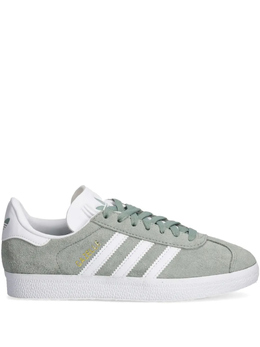 Adidas: Зелёные кроссовки  Gazelle