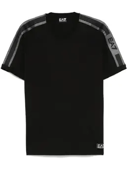 Ea7 Emporio Armani: Чёрная футболка 