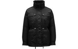 Moncler: Чёрный пуховик 