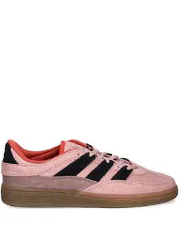 adidas: Розовые кроссовки  Handball Spezial