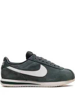 Nike: Зелёные кроссовки  Cortez