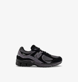 New Balance: Чёрные кроссовки 