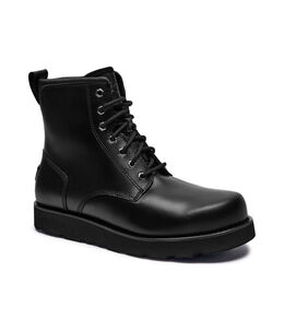 UGG: Чёрные ботинки 