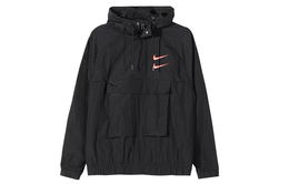 Nike: Чёрная куртка 