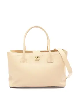 CHANEL Pre-Owned: Бежевая сумка 