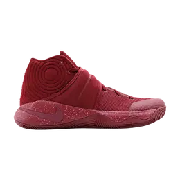 Nike: Красные кроссовки  Kyrie 2