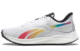 Reebok: Кроссовки 