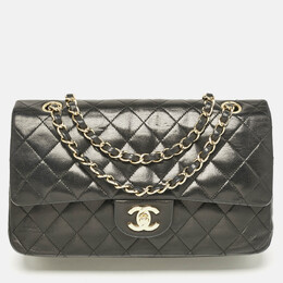 Chanel: Чёрная сумка 