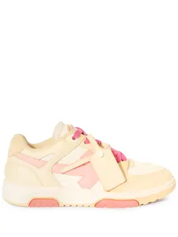 Off-White: Розовые кроссовки  Out of Office