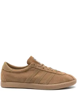adidas: Коричневые кроссовки 