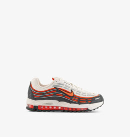 Nike: Оранжевые кроссовки  Air Max