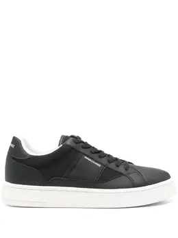 Armani Exchange: Чёрные кроссовки 