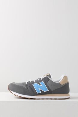 NEW BALANCE: Серые кроссовки  500