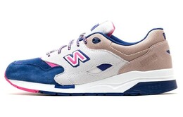 New Balance: Кроссовки 