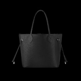 Louis Vuitton: Чёрная сумка 