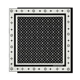 Louis Vuitton: Чёрный шарф 