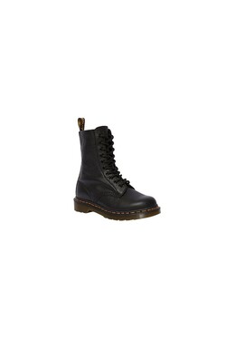 Dr. Martens: Чёрные ботинки 