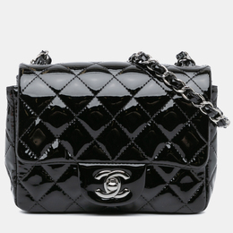 Chanel: Чёрная сумка 