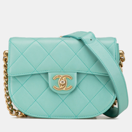 Chanel: Голубая сумка 