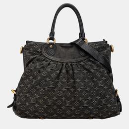 Louis Vuitton: Чёрная сумка 