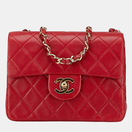 Chanel: Красная сумка 