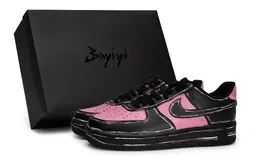 Nike: Красные кроссовки  Air Force 1
