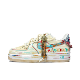 Nike: Красные кроссовки  Air Force 1