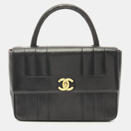 Chanel: Чёрная сумка 