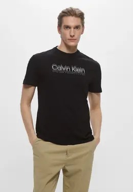 Calvin Klein: Чёрная футболка 