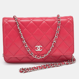 Chanel: Розовый клатч 