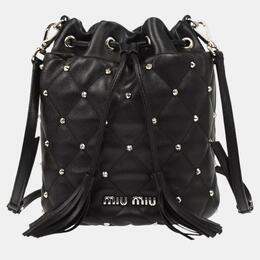 Miu Miu: Чёрная сумка 