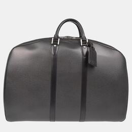 Louis Vuitton: Чёрная сумка 