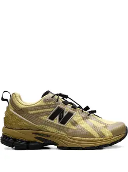 New Balance: Светлые кроссовки  1906R