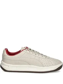 PUMA: Светлые кроссовки 