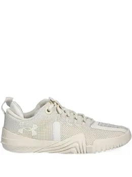 Under Armour: Белые кроссовки 