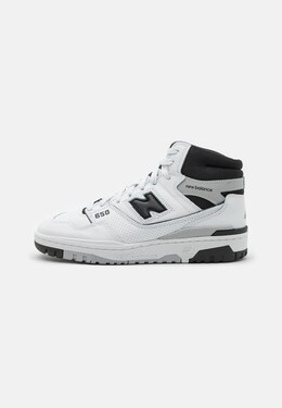 New Balance: Чёрные кроссовки 