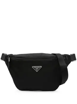 Prada: Чёрная сумка 