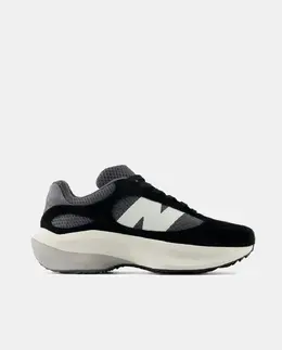 New Balance: Чёрные кроссовки 