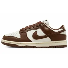 NIKE: Коричневые кроссовки  Dunk Low