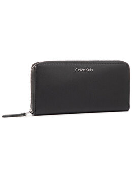 Calvin Klein: Чёрный кошелёк 