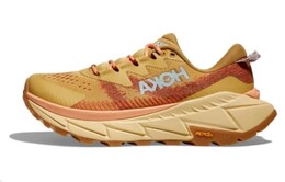 Hoka One One: Кроссовки 