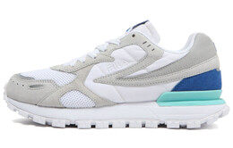 Fila: Белые кроссовки 