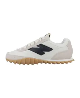 New Balance: Белые кроссовки 