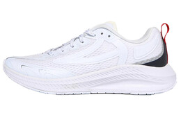 Fila: Белые кроссовки 
