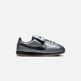 Nike: Чёрные кроссовки  Cortez