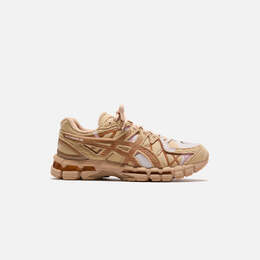 Asics: Кроссовки  Gel-Kayano