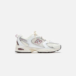 New Balance: Белые кроссовки  530