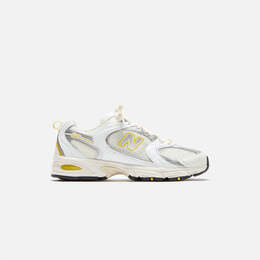 New Balance: Белые кроссовки  530
