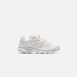 Salomon: Белые кроссовки 