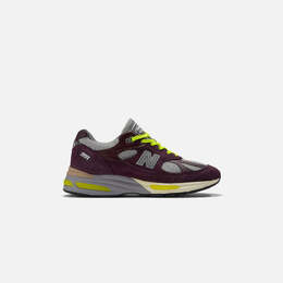 New Balance: Бордовые кроссовки 